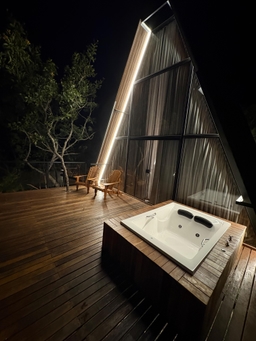 Cabana Ipê - Luxo, conforto e natureza - miniatura 2
